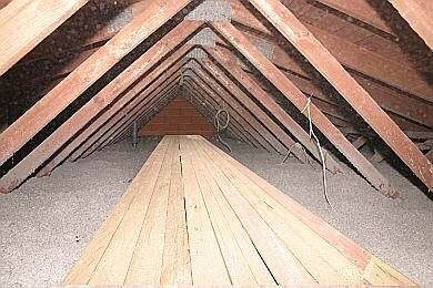 oekologische Daemmung mit Zellulose